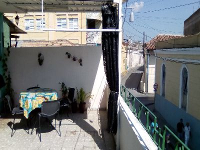 Hostal Clarín 543